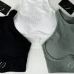 Top deportivo sin mangas verde