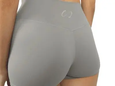 Short deportivo de cintura alta gris