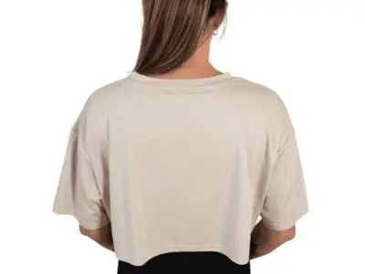 Camiseta crop holgada de manga corta en tejido sostenible
