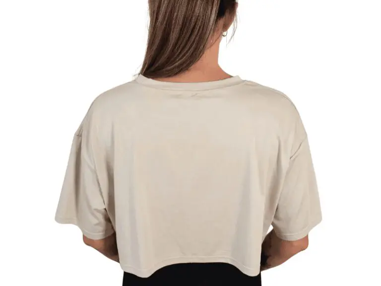 Camiseta crop holgada de manga corta en tejido sostenible