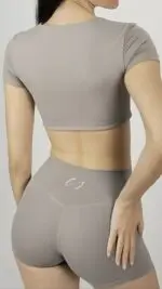 Short gris cintura alta